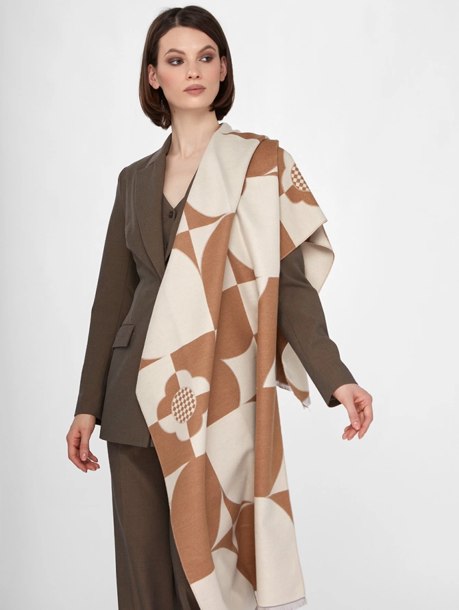 Палантин женский двусторонний с узором