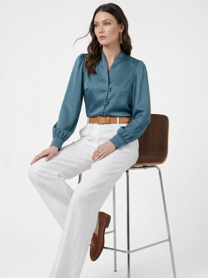 Блуза с вырезом сине-зеленая