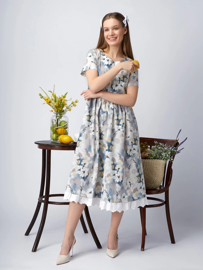 Платье хлопковое с крупными цветами на белом OD-727-9