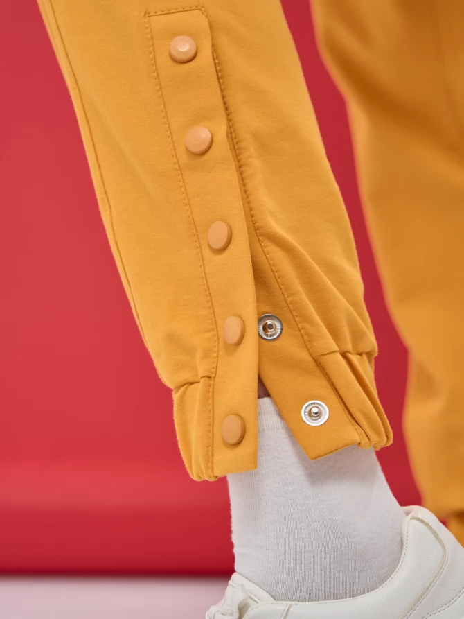 Брюки на кнопках