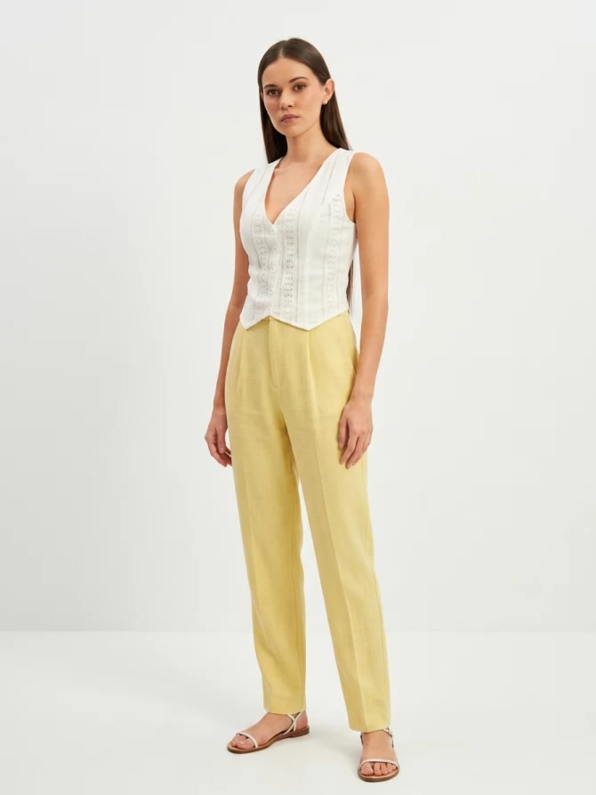 Жилет из хлопкового шитья белый OD-995-1