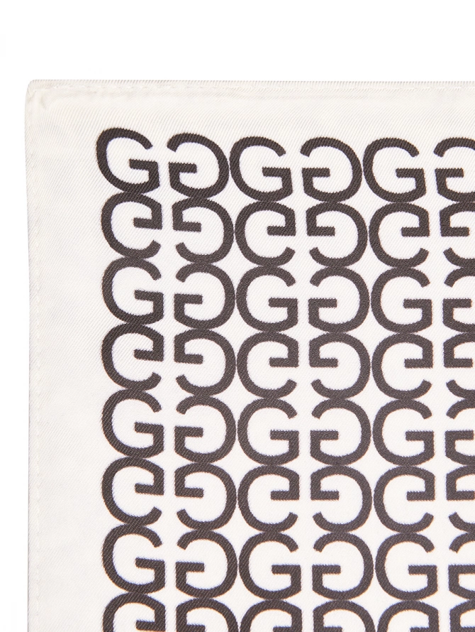 Платок с графическим узором KRD2-68-35