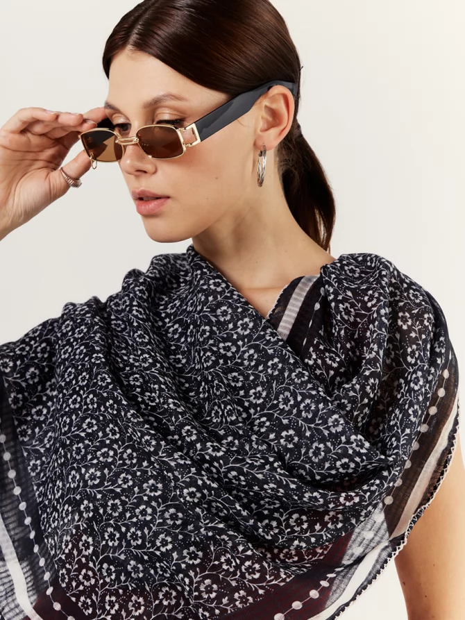 Платок двусторонний с орнаментом GR-857-2