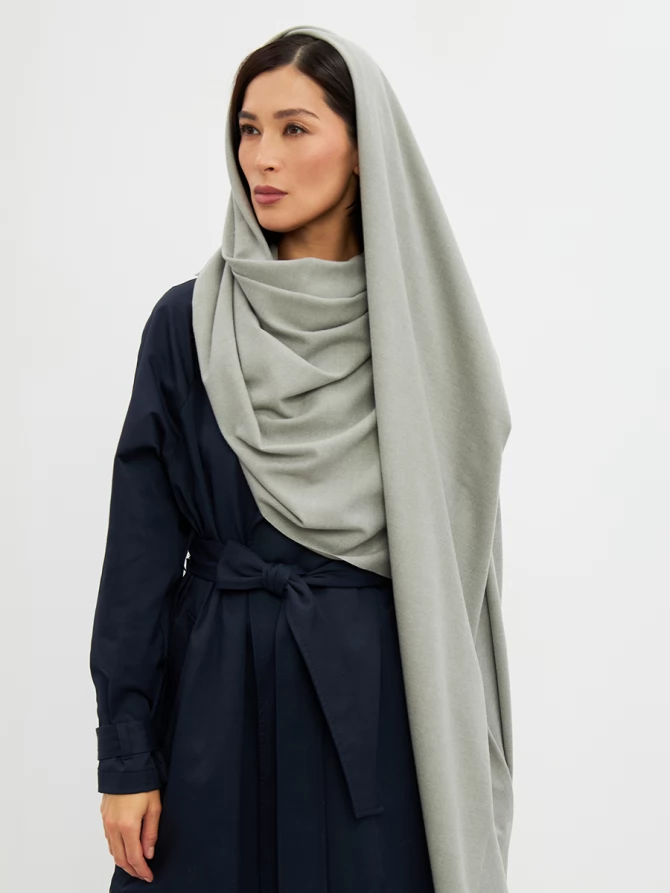 Палантин женский двусторонний однотонный