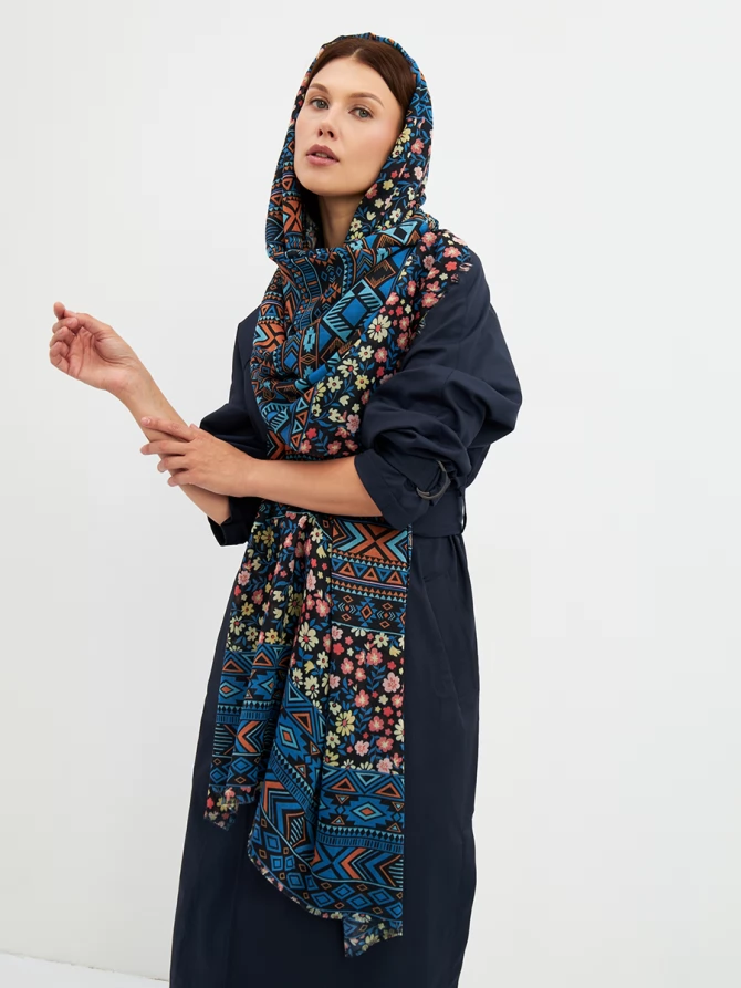 Палантин женский с этническим и цветочным узором