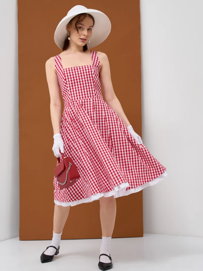 Платье хлопковое х-силуэта в красно-белую клетку