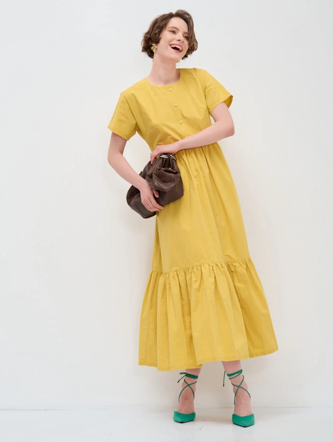 Платье хлопковое миди со спущенной проймой и воланом, цвет горчица