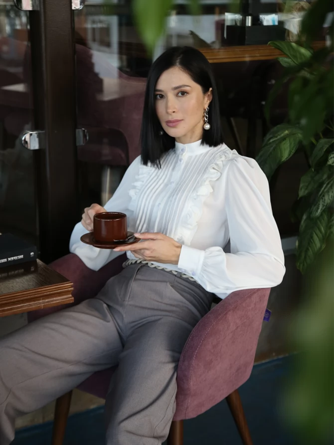 Блузка с рюшами из шифона