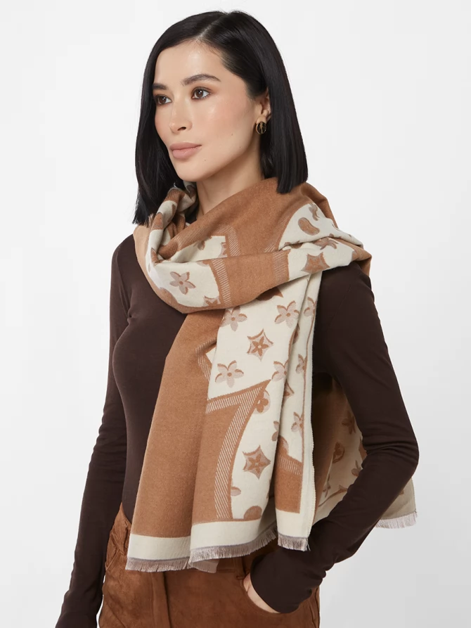 Палантин двусторонний с узором