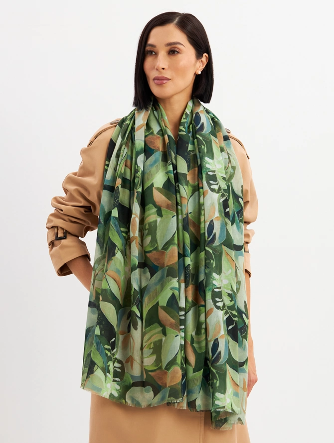 Палантин женский с тропическим принтом