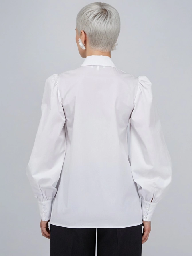 Блузка однотонная