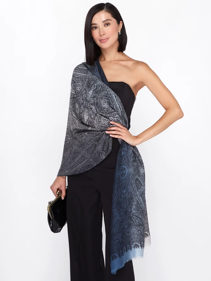 Палантин женский с узором пейсли серый