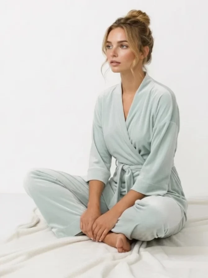 Пижама кимоно и брюки палаццо из велюра серо-зеленая