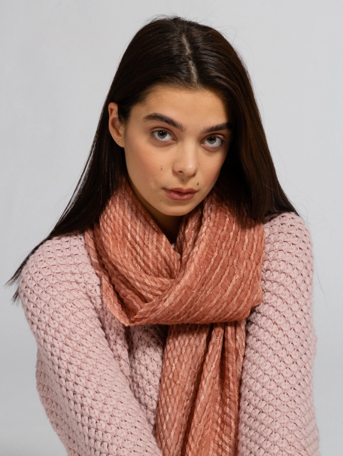 Палантин гофрированный с люрексом