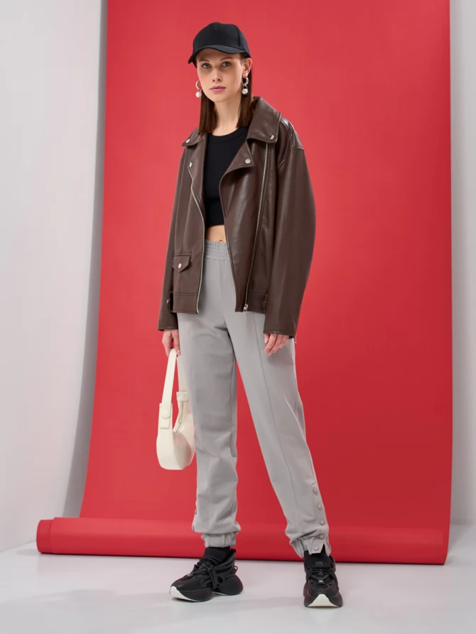 Брюки на кнопках