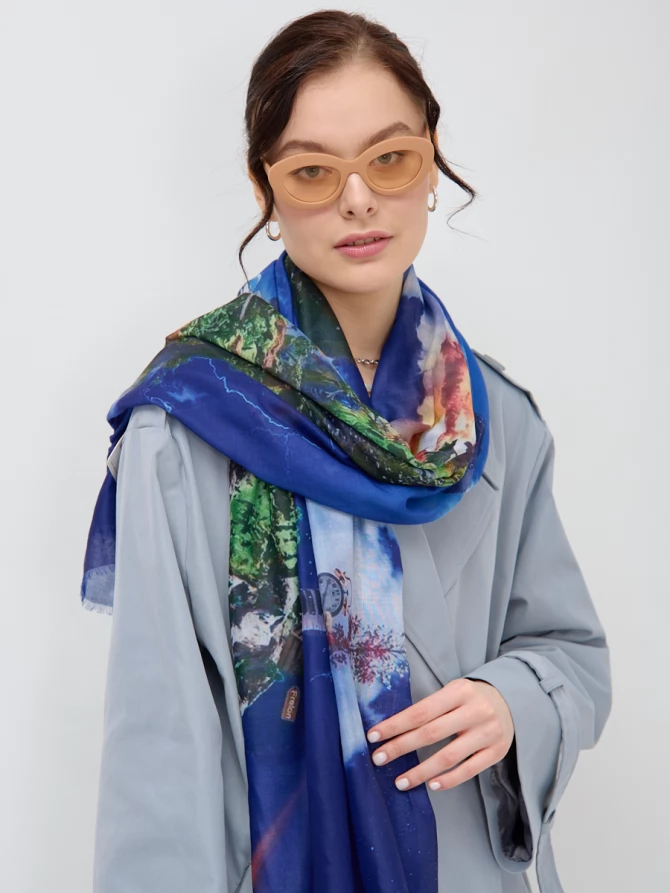 Палантин с авторским принтом «Гроза над горами»