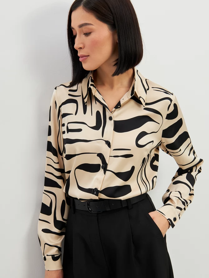 Блузка из атласной ткани OD-887-7 бежевый с черными разводами