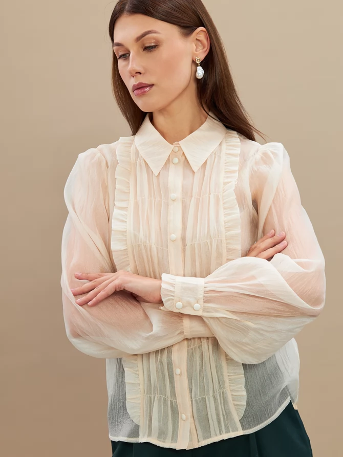 Блузка из органзы со сборкой OD-928-1 молочный