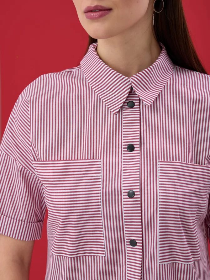 Платье с разрезами