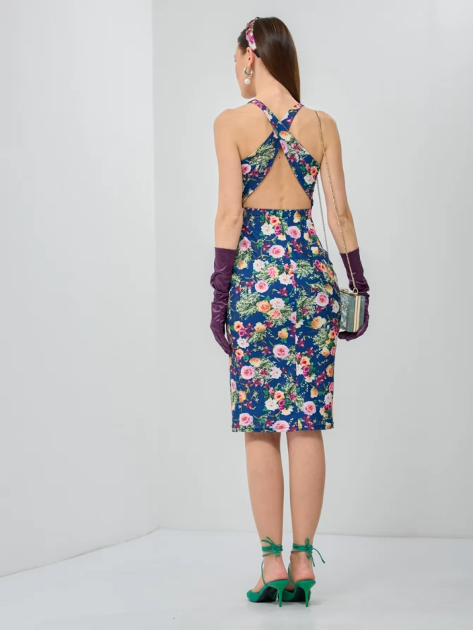 Платье с принтом масло