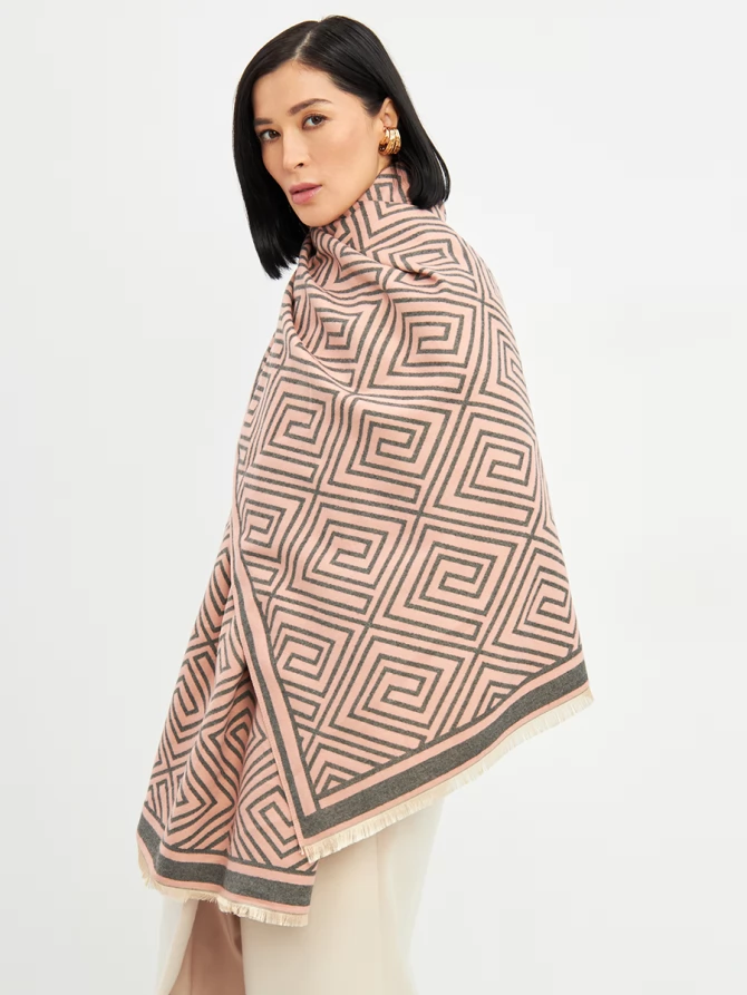 Палантин двусторонний с геометрическим узором