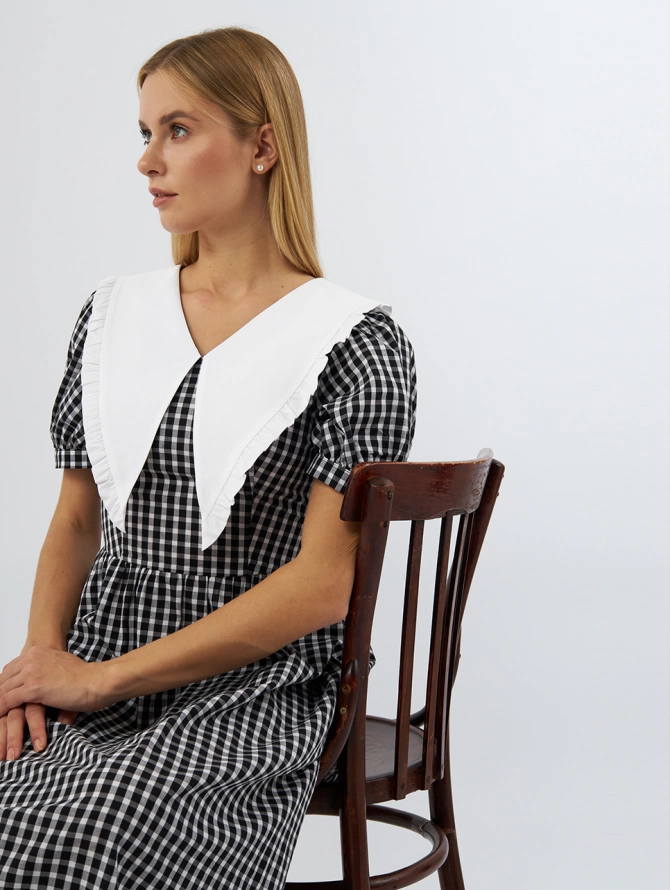 Платье из хлопка с большим контрастным воротником OD-935-1 клетка ч/б