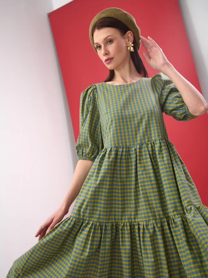 Платье хлопковое в клетку с рукавами-буфами