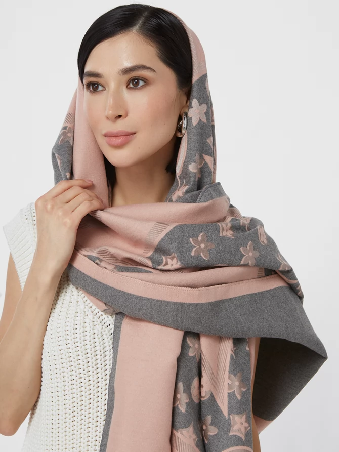 Палантин двусторонний с орнаментом