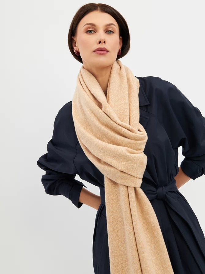 Палантин женский двусторонний с бахромой