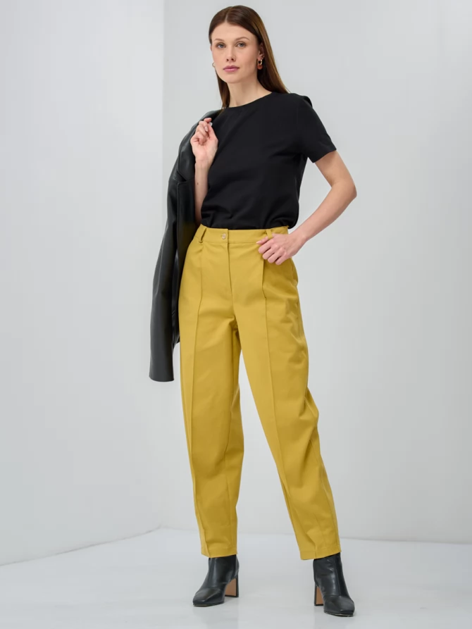 Брюки с простроченной стрелкой