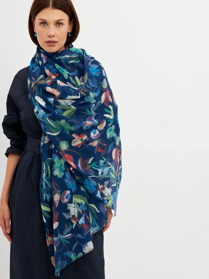 Палантин женский с цветочным принтом