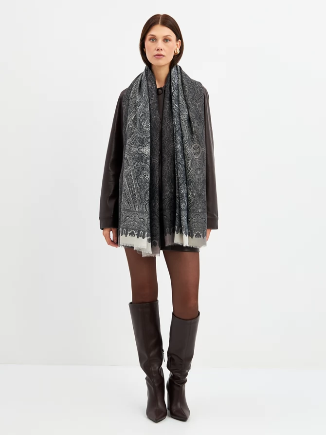 Палантин женский двусторонний с орнаментом пейсли