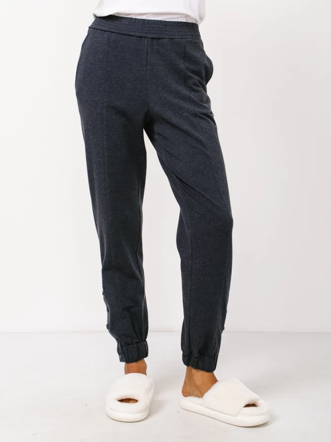 Брюки на кнопках