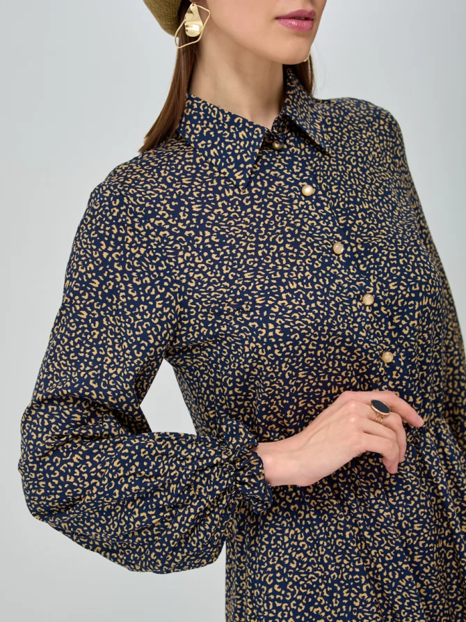 Платье-рубашка с воланом