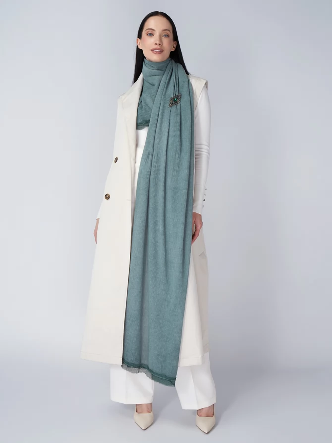 Палантин женский плиссированный в оттенке морской волны