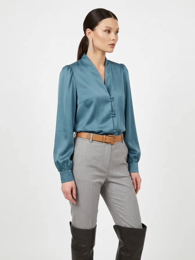 Блуза с вырезом сине-зеленая