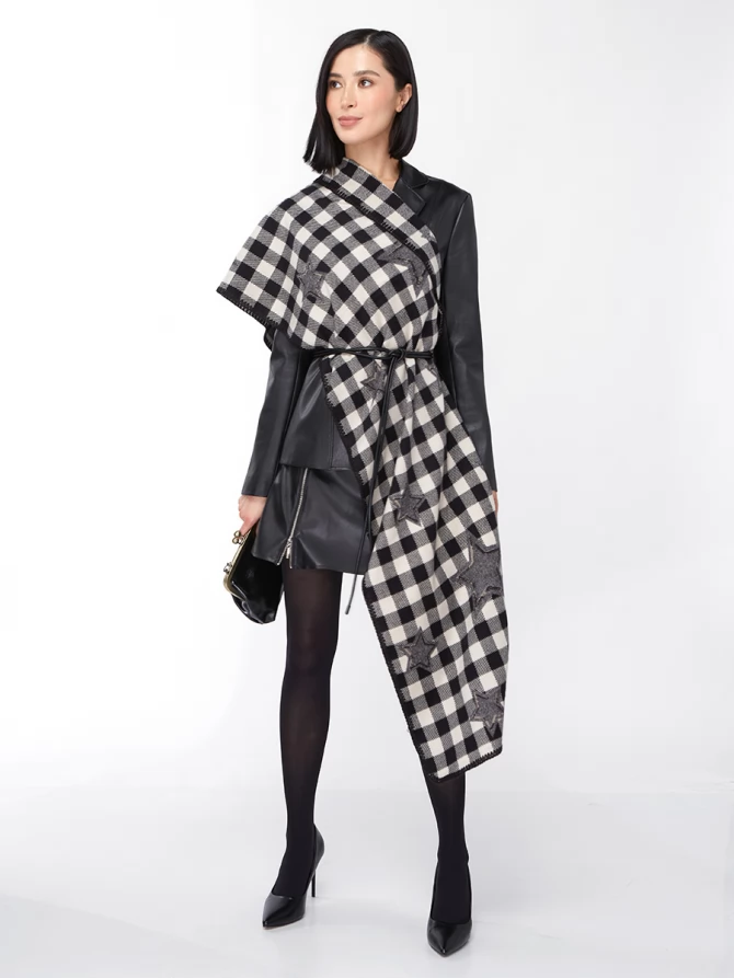 Палантин в клетку со звездами