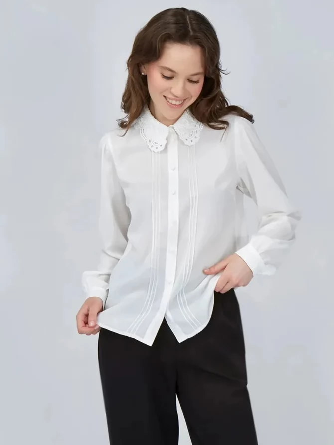 Блузка с воротником из кружева и защипами OD-913-1 белый
