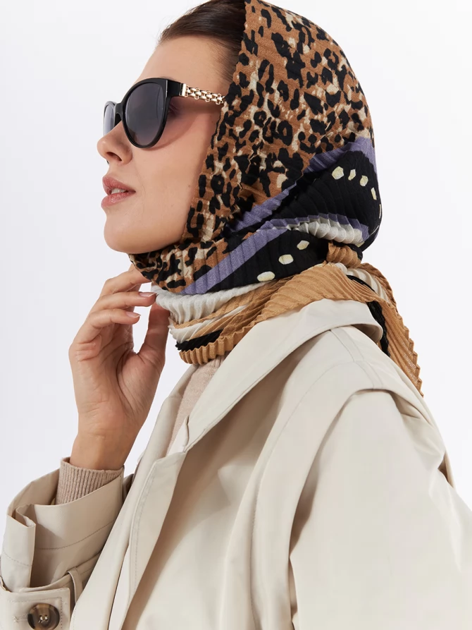 Платок женский жатый двусторонний с анималистичным и графическим принтом GR-855-2