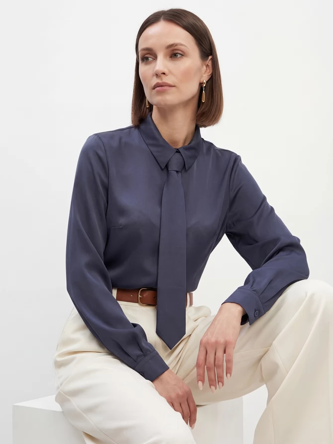 Блузка с галстуком графит