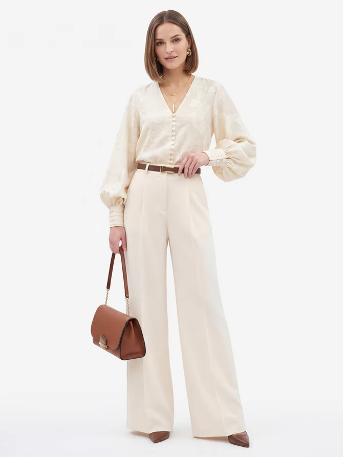 Блуза молочная с объемной вышивкой OD-987-2