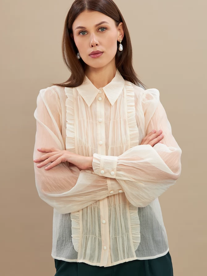Блузка из органзы со сборкой OD-928-1 молочный