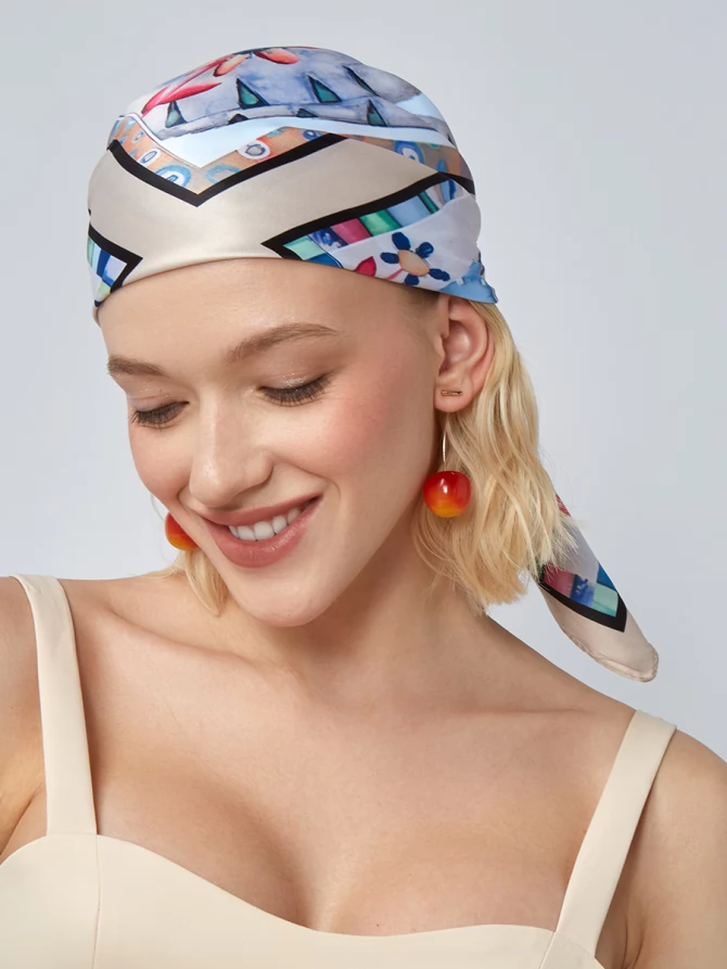 Платок женский с авторским акварельным принтом