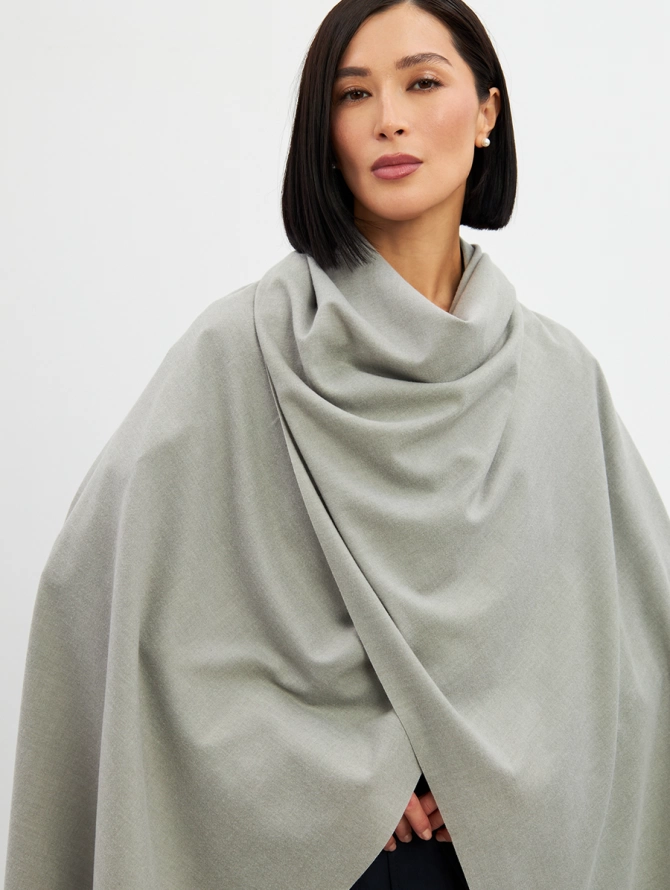 Палантин женский двусторонний однотонный