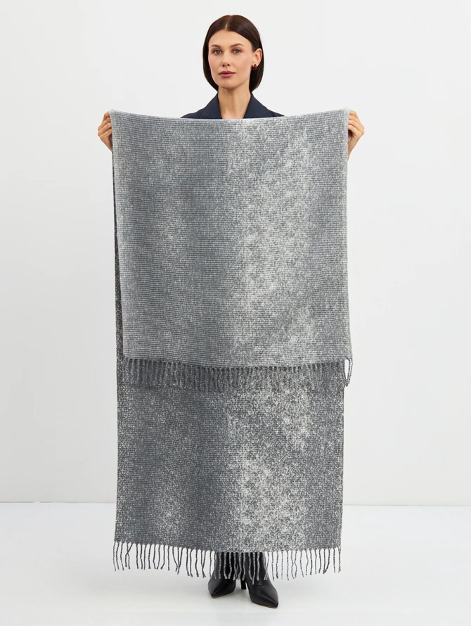 Двусторонний палантин с градиентом