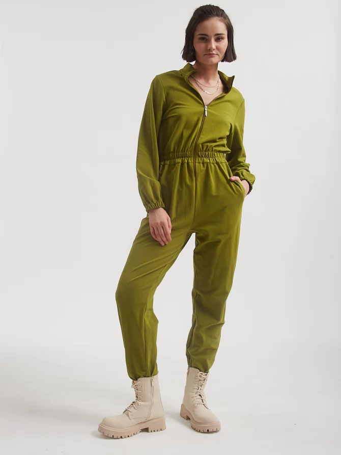 Комбинезон на молнии