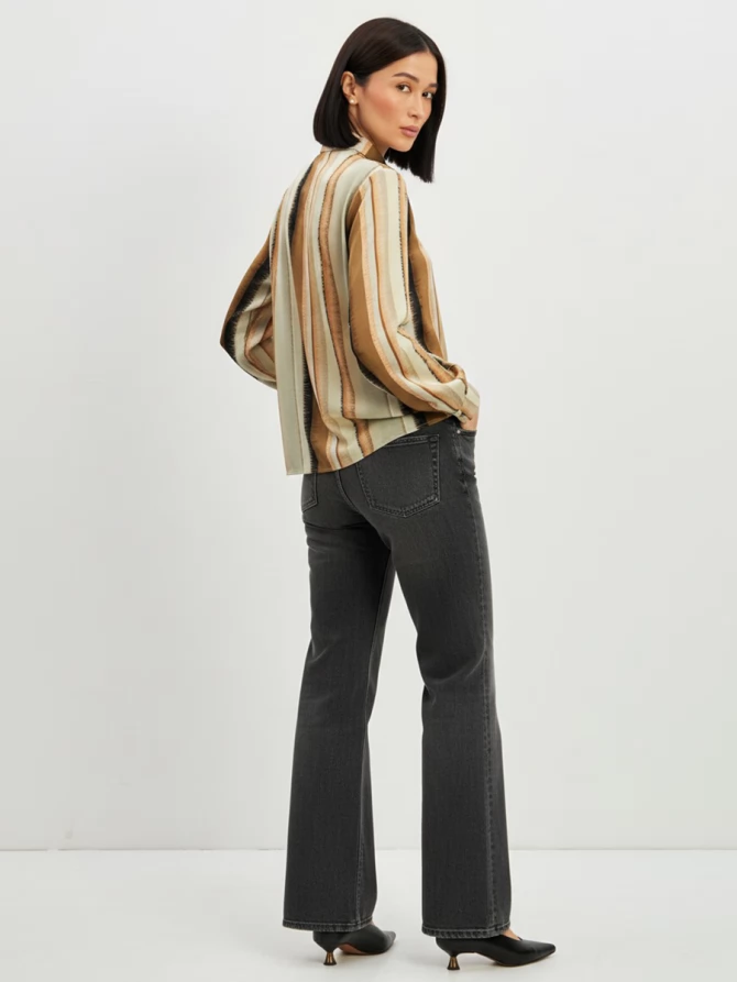 Блузка из атласной ткани OD-887-6 коричневый с серой полосой