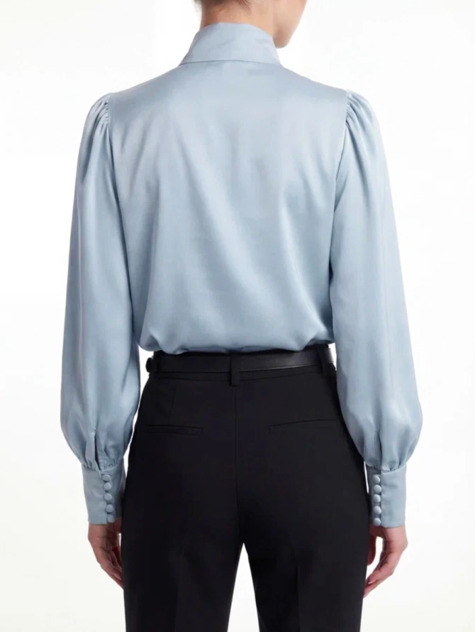 Блуза-косоворотка с высоким воротником и пуговицами, серо-голубая