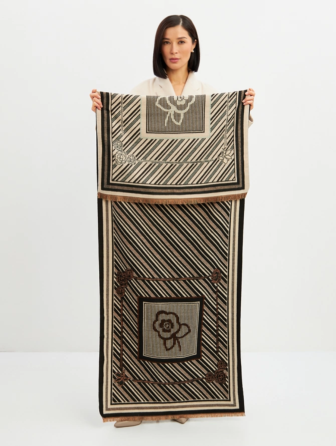 Палантин женский с геометрическим узором