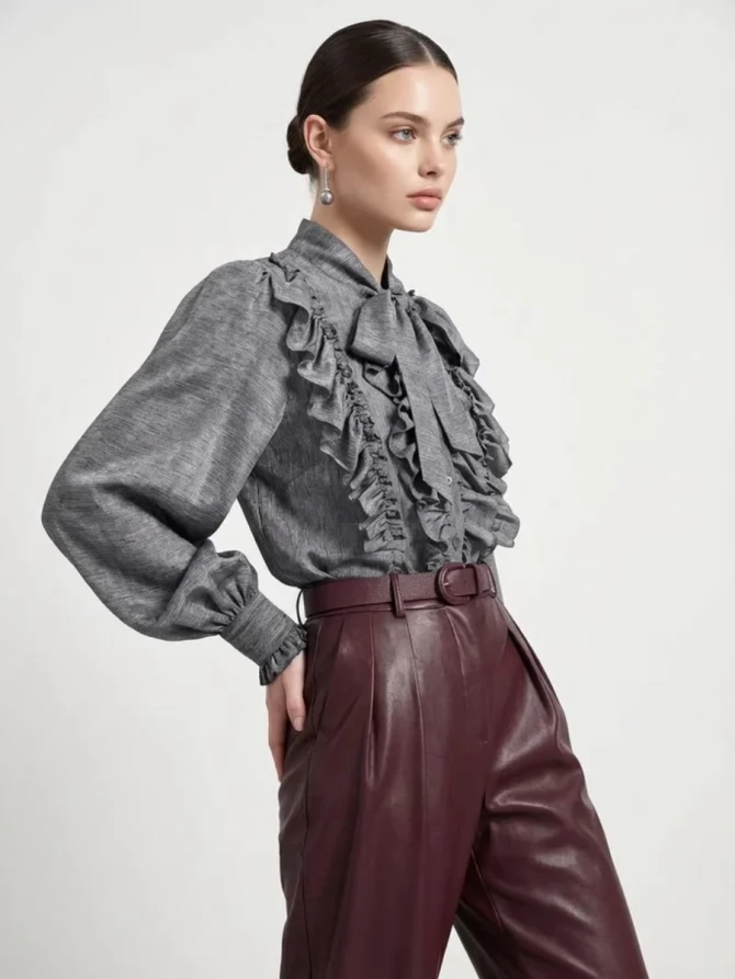 Блузка с рюшами и воротником-завязкой графит